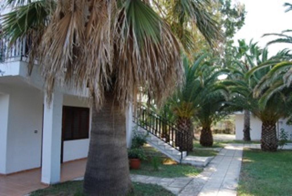 Santa Catalina Apartment Kalyves Polygyrou Ngoại thất bức ảnh